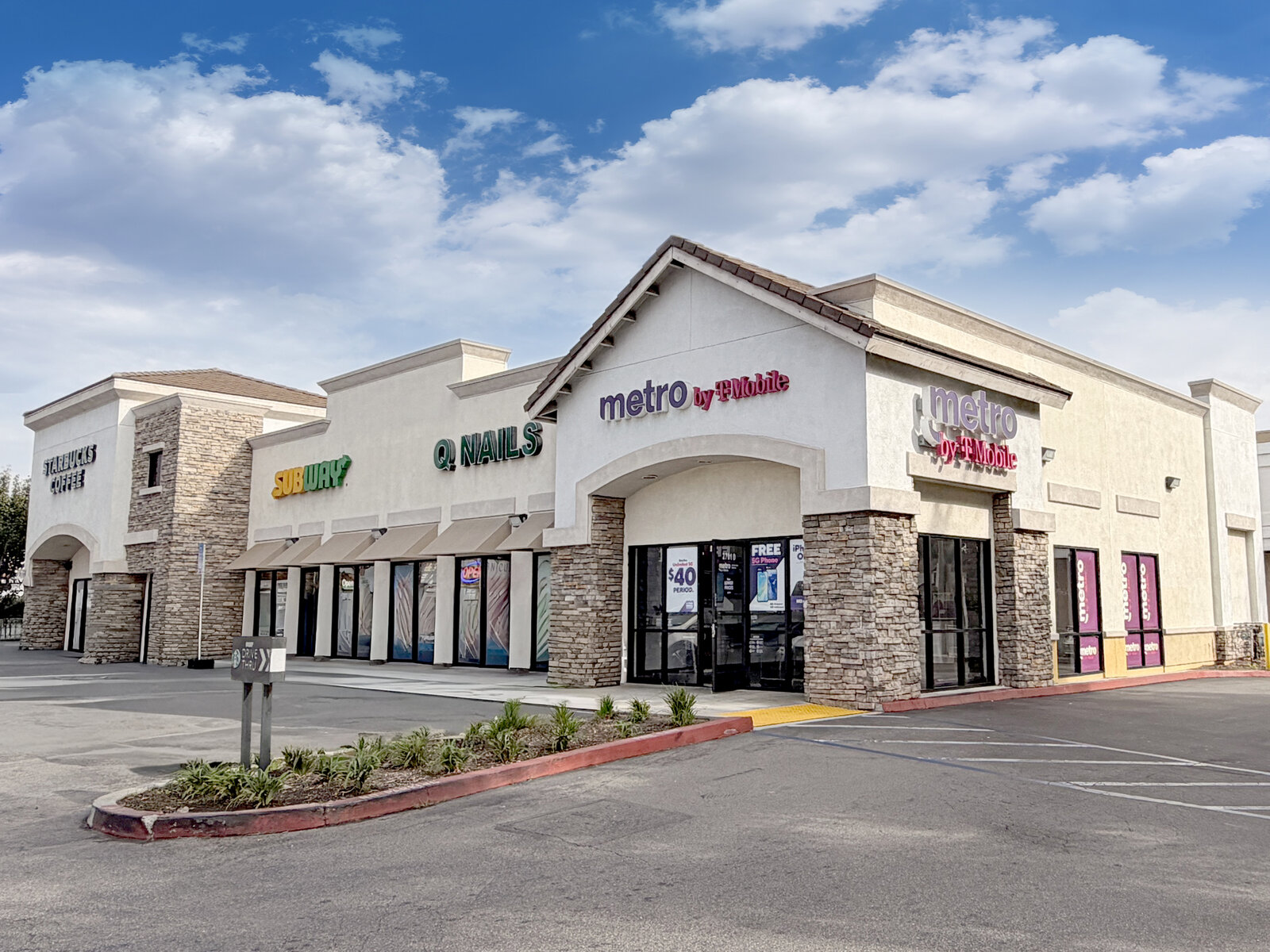 Starbucks Centre Santa Ana retail center exterior in Santa Ana, CA